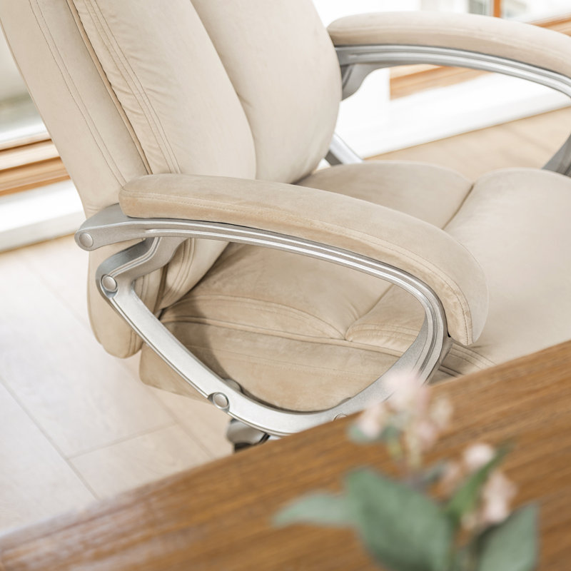 Kyperounta Velvet Executive Chair with Headrest