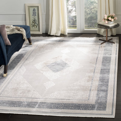 Iolanthe 100 Performance Oriental Rug