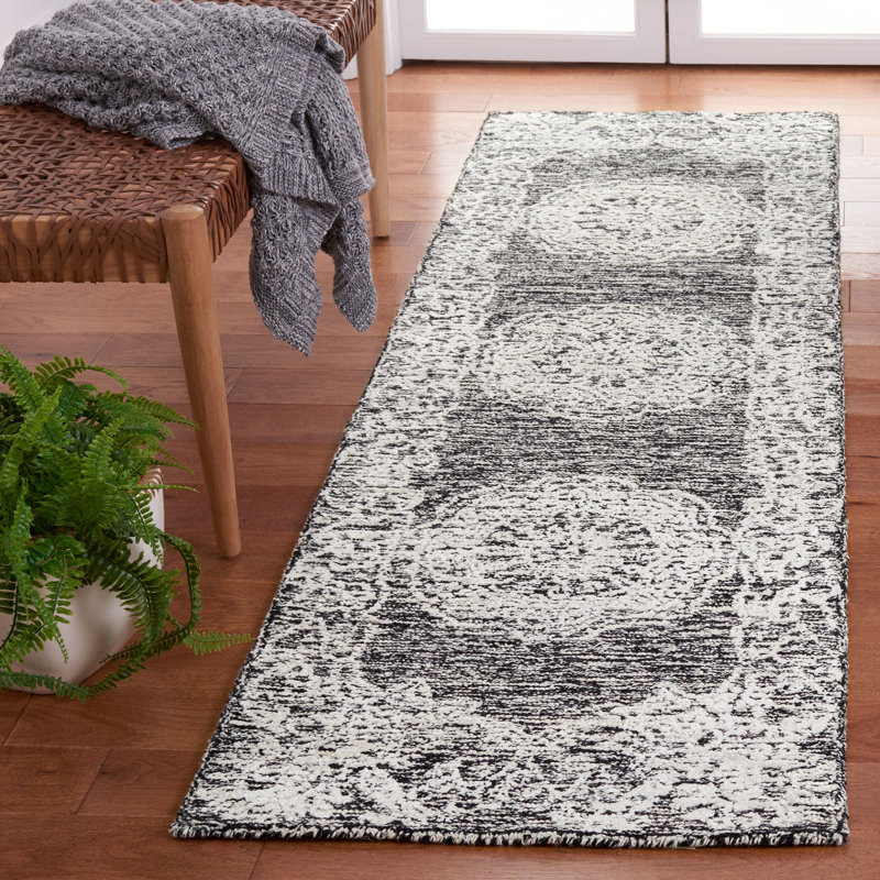Batichon Hand Tufted Wool/Bamboo Silk/Cotton with Cotton Backing Oriental Rug in Gray/Ivory, Runner 2'3" x 8'