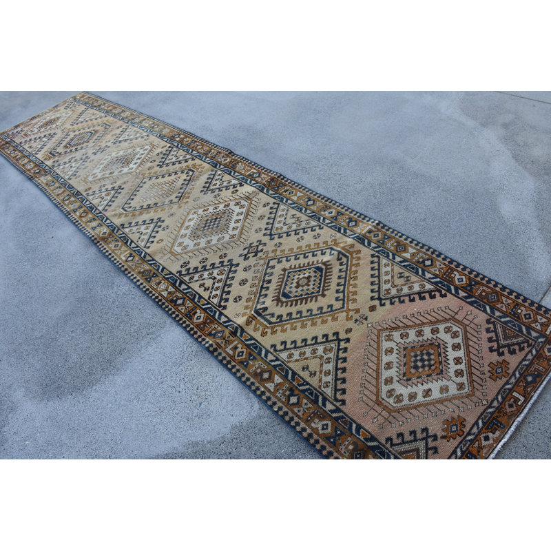 Tapis de couloir beige en laine à motif géométrique 3,1 x 13,0 pi