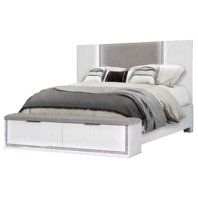 Lit plateforme chic avec rangement Chic & Glam