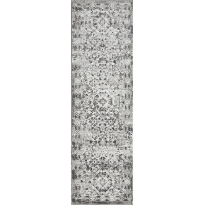 Ragheb Washable Oriental Indoor Rug