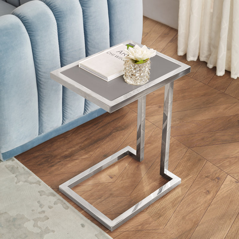 Table de bout Noelani avec finition laquée ultrabrillante pour la chambre à coucher du salon, Gris clair / chrome