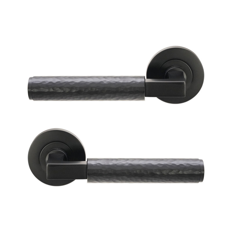 Hammered Knurlmond Lever on Rose, Matt Black