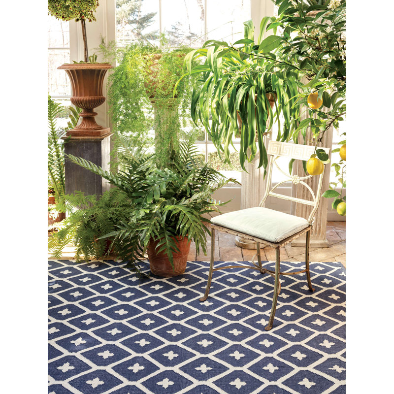 Elizabeth Navy Handwoven Indoor/Outdoor Rug, Rectangle 8'6" x 11'6"
