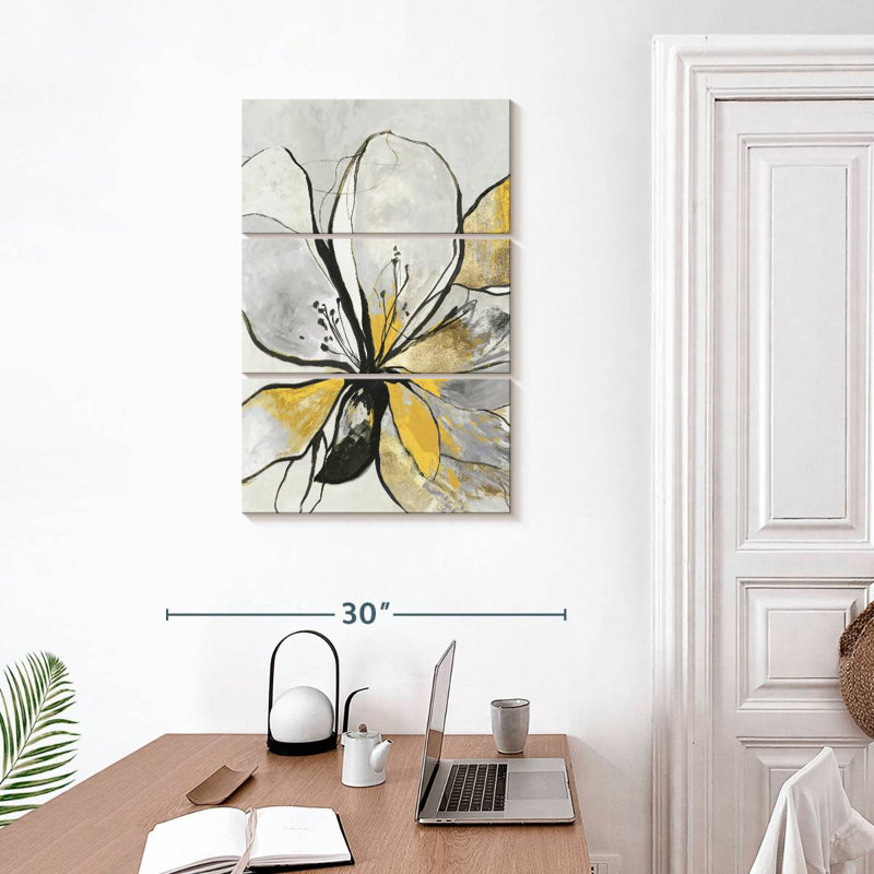 Harnek Outline Floral II, version jaune, H 32 po x l 20 po