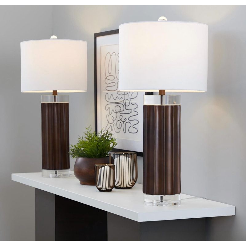 Lampe de table contemporaine en polyrésine 29,25 po, finition lustrée brune avec cristal K9 transparent et abat-jour en lin blanc, ensemble de 2