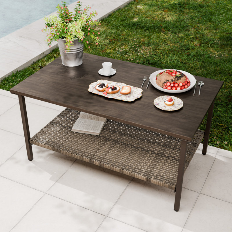 Table d'appoint d'extérieur en osier, H 16,5 po x l 20,1 po x P 33,5 po