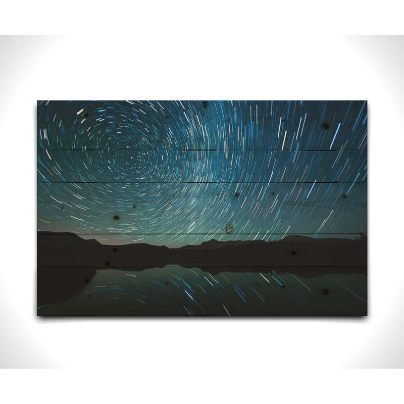 «Regarder les étoiles tourner» par Scott Barlow, palette de bois, reproduction de photo, H 18 po x l 24 po x P 1,5 po, Bois