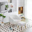 Fauteuil d'appoint avec repose-pieds-446476385