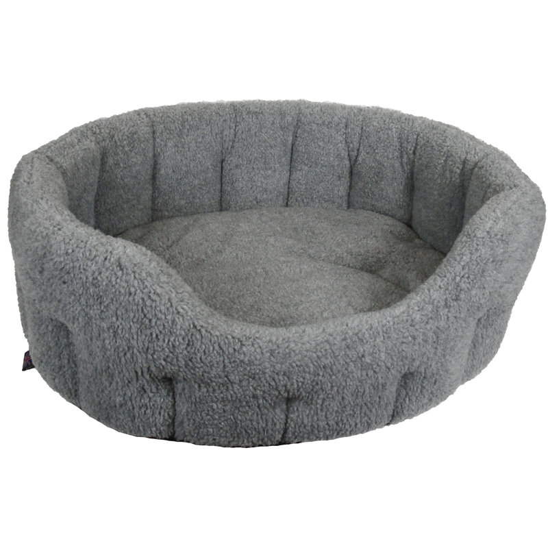 Fritz Fleece Pet Bed, Medium (61cm W x 51cm D), Silver Grey