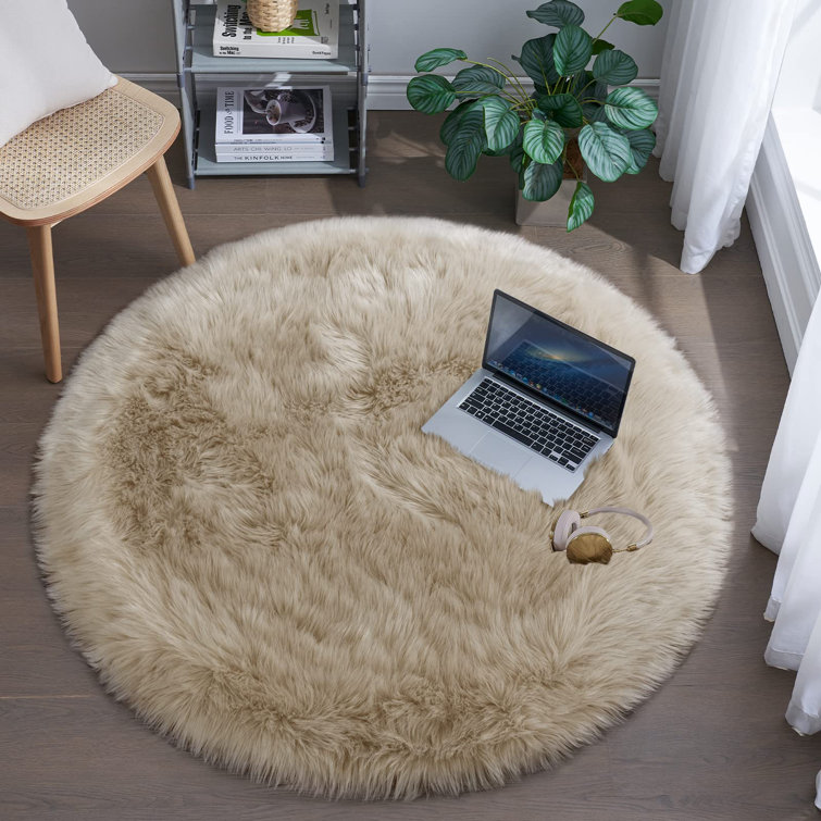 Maeliyah Faux Sheepskin Indoor Rug