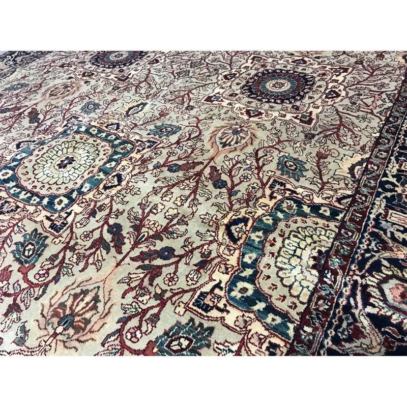 Tapis crème de haute qualité noué à la main