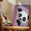 "Toile", un mignon panda caricature autour d'un doux art mural rose, son visage rond orné de grands yeux expressifs et d'un art mural moderne sur toile-866891016