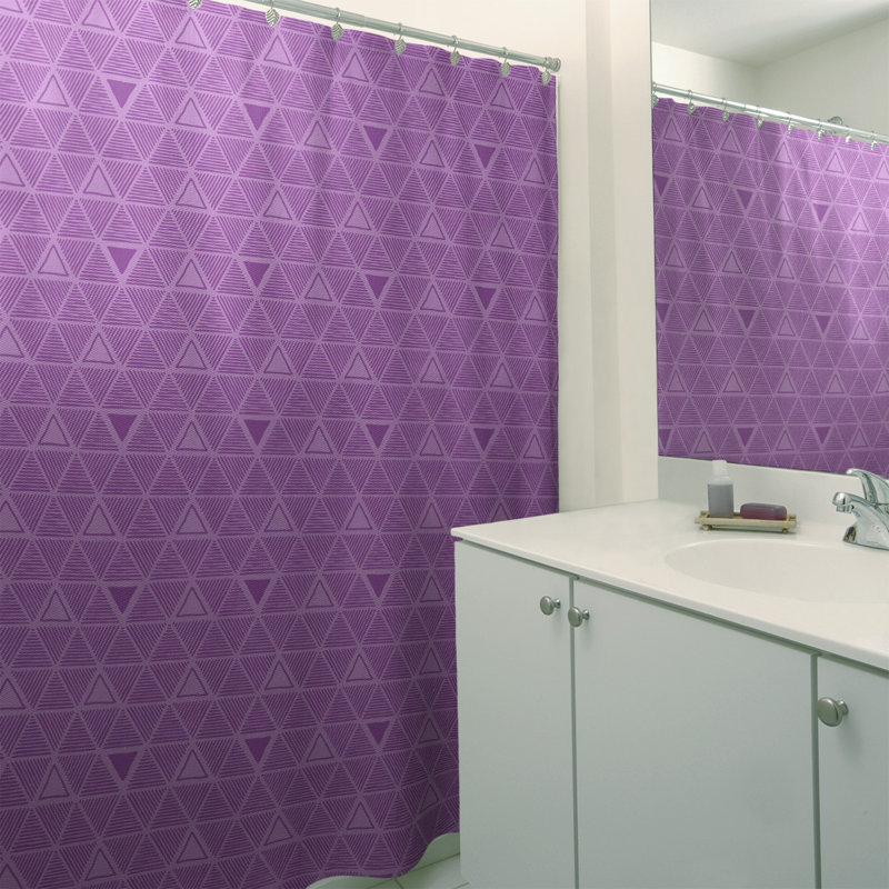 Rideau de douche simple à triangles à main classique Patricia Geoffrey, Violet foncé
