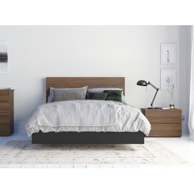 Ensemble de chambre à coucher 3 pièces Nialynn Latitude Run® Foyil, noyer et noir
