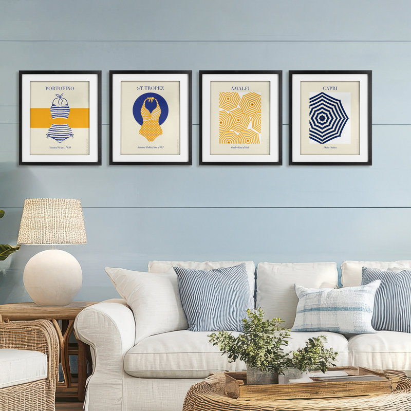 Ensemble de 4 impressions encadrées sous verre Retro Beach Holiday Elements, design par A Barefoot Stylist, H 21 po x l 17 po