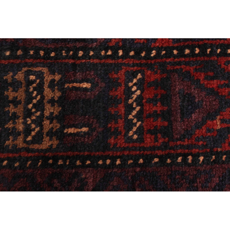 Tapis bleu marine Teimani 3 pi 1 po x 4 pi 10 po