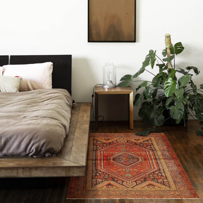 Andelz Black Rug 5'0" x 6'9"