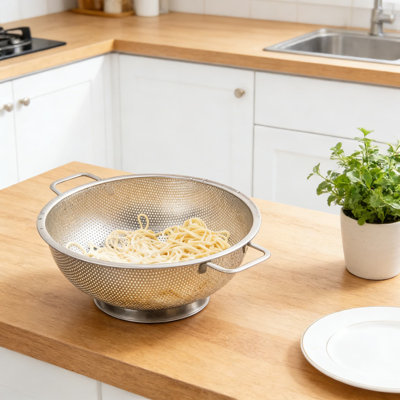 Professional 3-Quart Stainless Steel Colander With Sturdy Base, Fine Mesh Strainer For Pasta, Vegetables, And Fruits, Dishwasher Safe Kitchen Essential