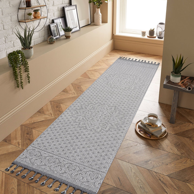2X8 Loom & Area Rug In White/ Medallion Design, Indoor-Outdoor, Stain-, Non-Shedding, , , Easy To Clean Floor Mat, Indoor Outdoor, Stain , Pet , Maintenance Technique