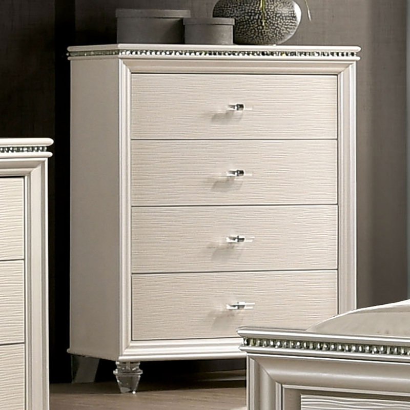 29.73'' W 4 - Drawer Chest, Pearl White