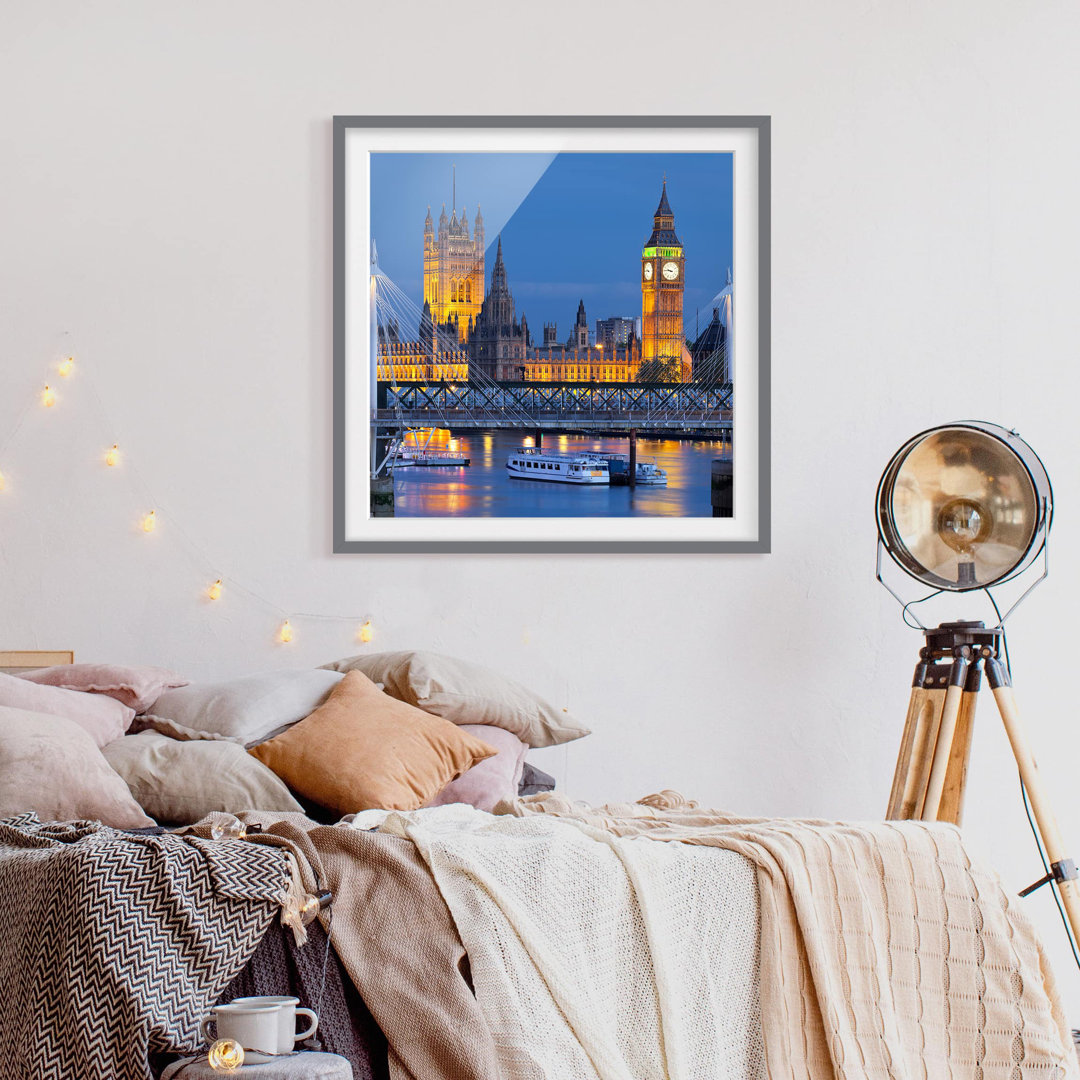 Gerahmtes Poster Big Ben and Westminster Palace in London at Night