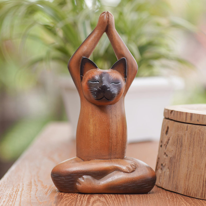 Statuette yoga asana