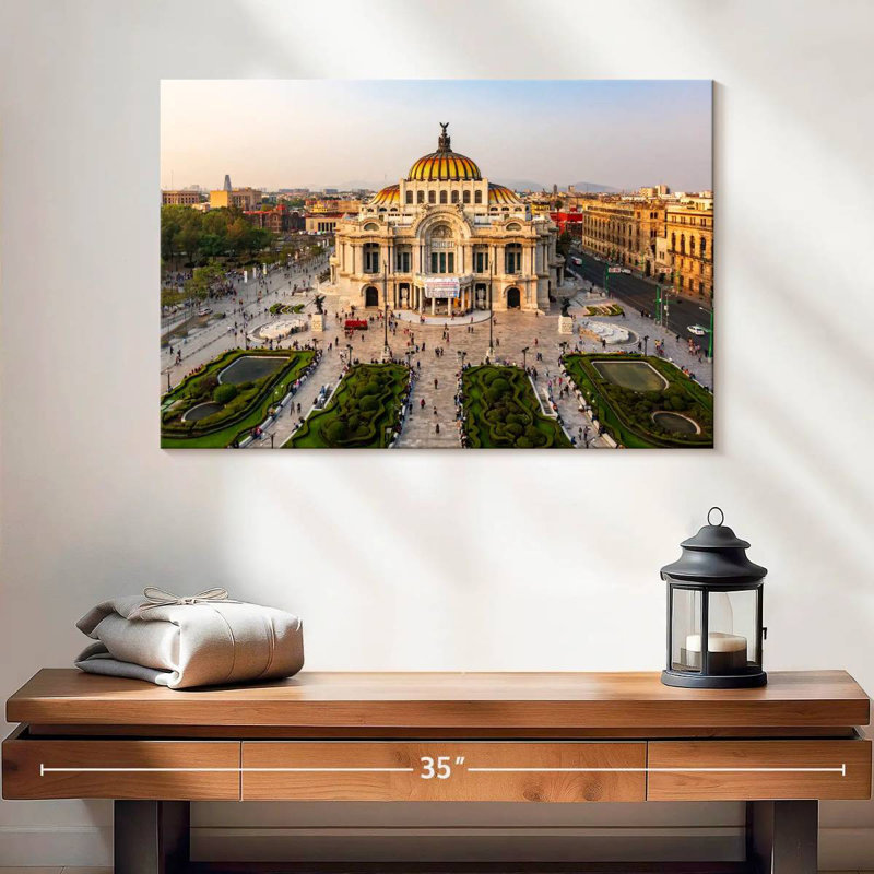 Centre de la culture Sirci, H 16 po x l 24 po