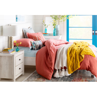 Lanora Solid Wood Panel Bed
