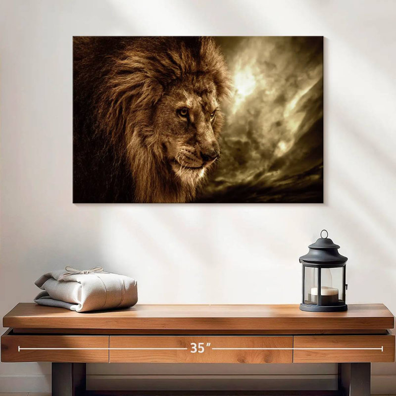 Lion du ciel orageux, H 16 po x l 24 po