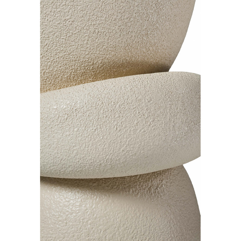 Table d'appoint sculpturale organique empilée 41 cm × 35 cm × 55 cm, table d'appoint ronde en fibre de verre texturée crème pour coin de canapé de salon, aucun assemblage requis