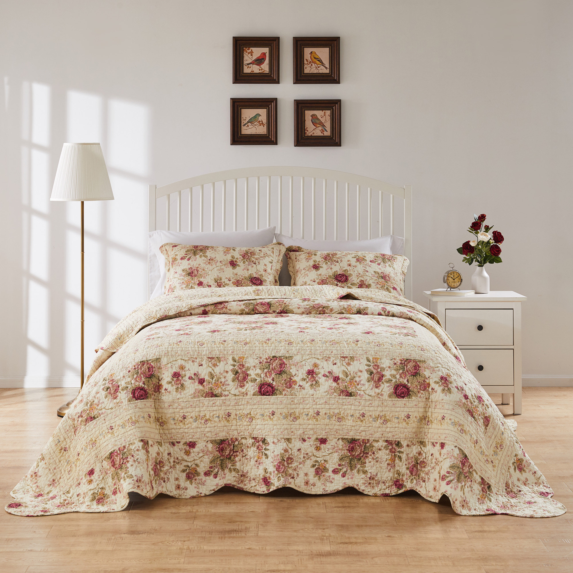 Antique Rose Cotton Reversible Quilt Set, Full/Queen Quilt + 2 Shams, Ecru