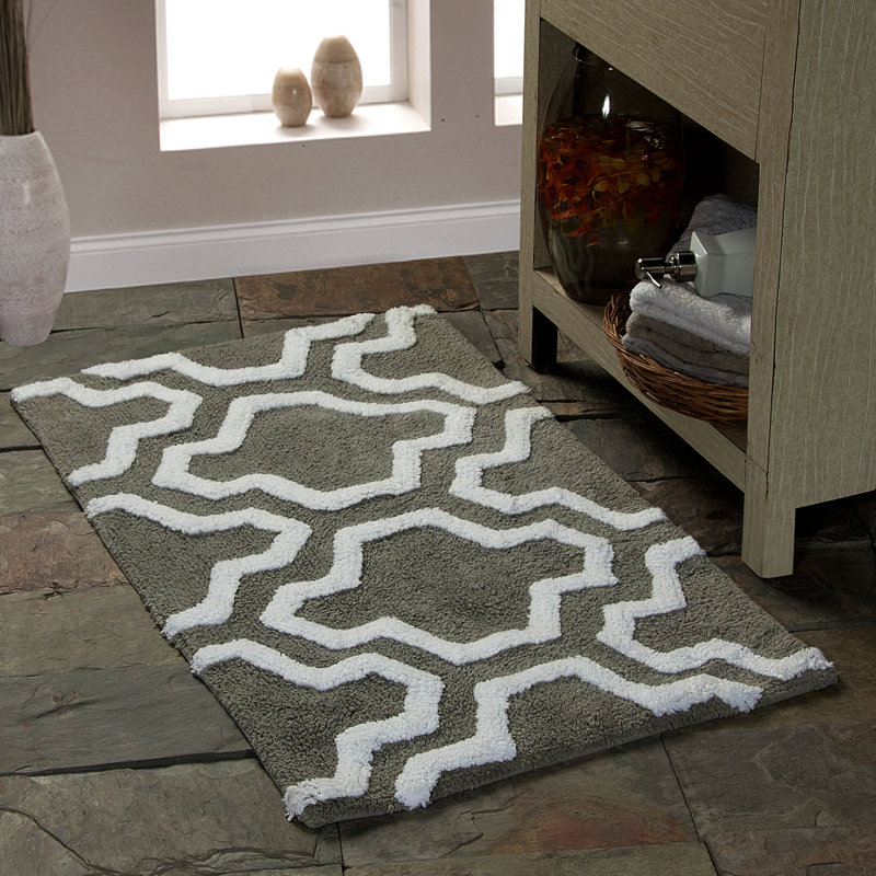 Marvela Cotton Bath Rug, Gray / White, 50" x 30"