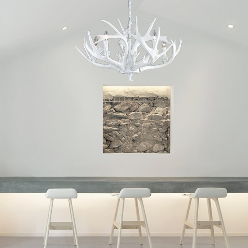Polen Eclectic 5-Light Antler Chandelier, White