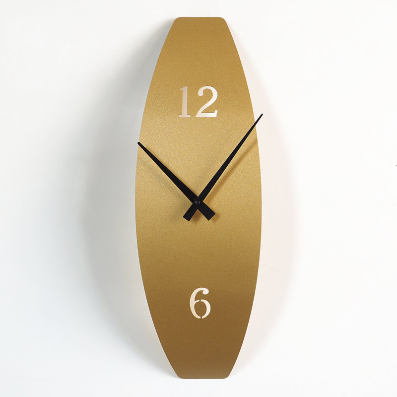 Horloge murale moderne en métal Curve of Time , Doré, Petit