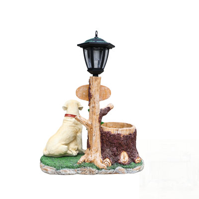 Statue de jardin réaliste représentant une famille de chiens Labrador avec jardinière intégrée, idéale pour la décoration extérieure et le jardinage.
