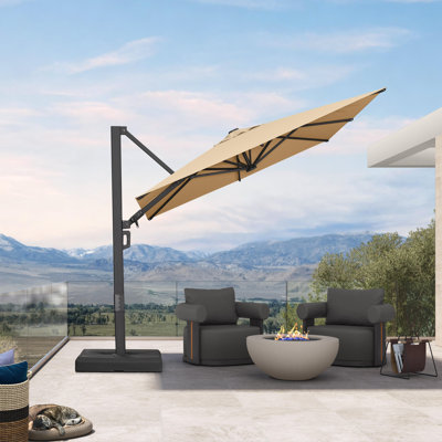 Parasol en porte-à-faux carré 8 'avec base et rotation à 60 degrés
