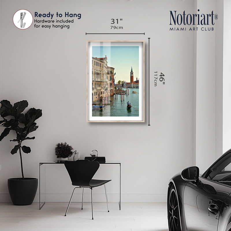 «Gondola Glide Venice Shadowbox Print Travel» par Notoriart, H 46 po x l 31 po, Crème, crème