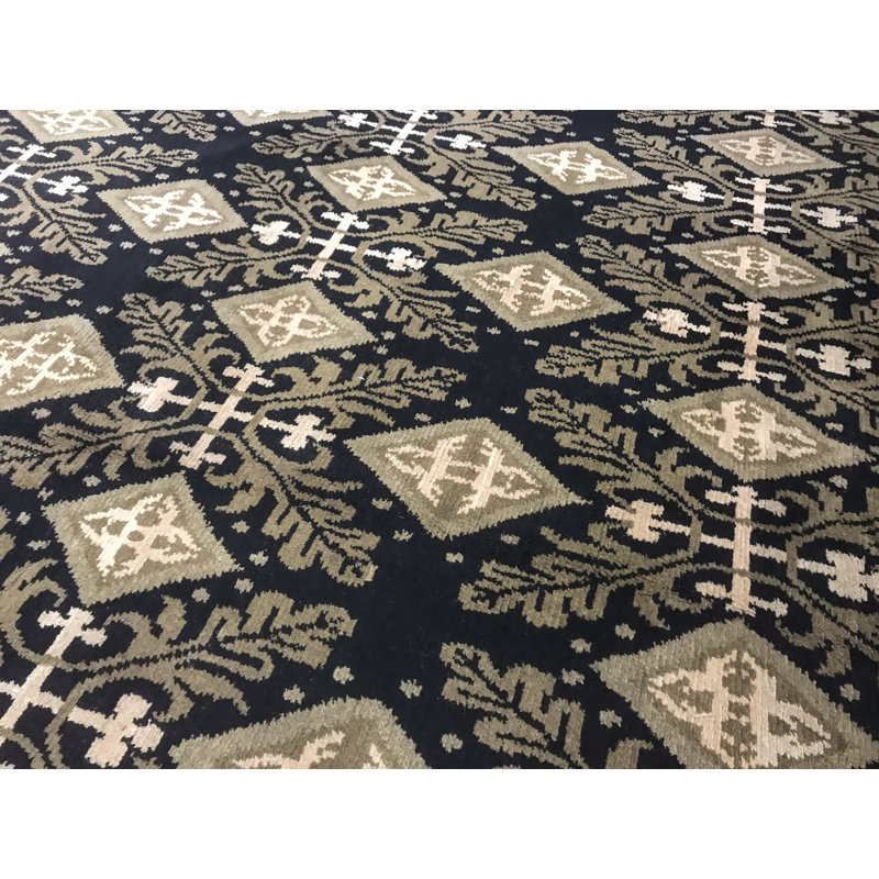 Tapis noir de haute qualité noué à la main