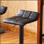 Tabouret de bar pivotant en cuir reconstitué Belham, ensemble de 2, parfait pour les sièges modernes et polyvalents