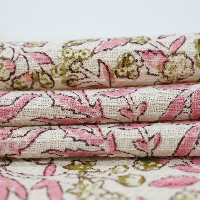 Essuie-mains gaufré en coton imprimé à la main - Des serviettes durables, douces et belles pour chaque maison (Chiranjiv, rose)