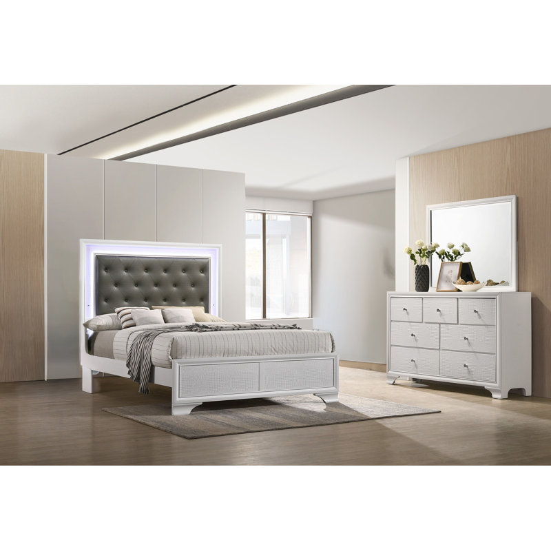 Ensemble de chambre à coucher avec lit à panneaux tapissier Rodell Frost, Grand
