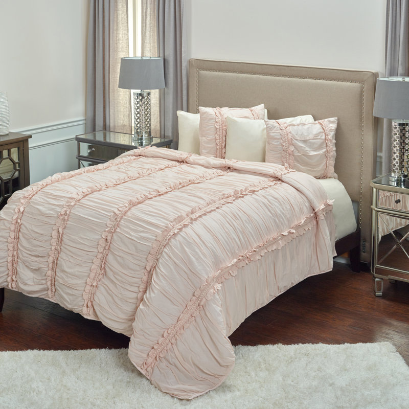 Clementine Traditional Cotton Quilt, Petal Pink, Queen