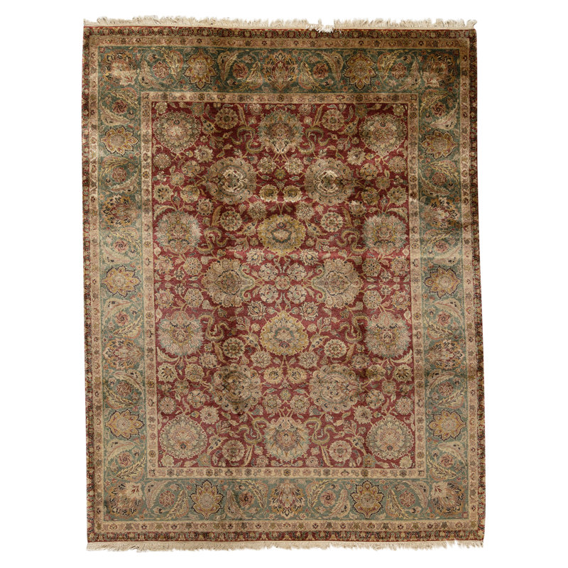 High-Quality Hand-Knotted Red And Green Area Rug