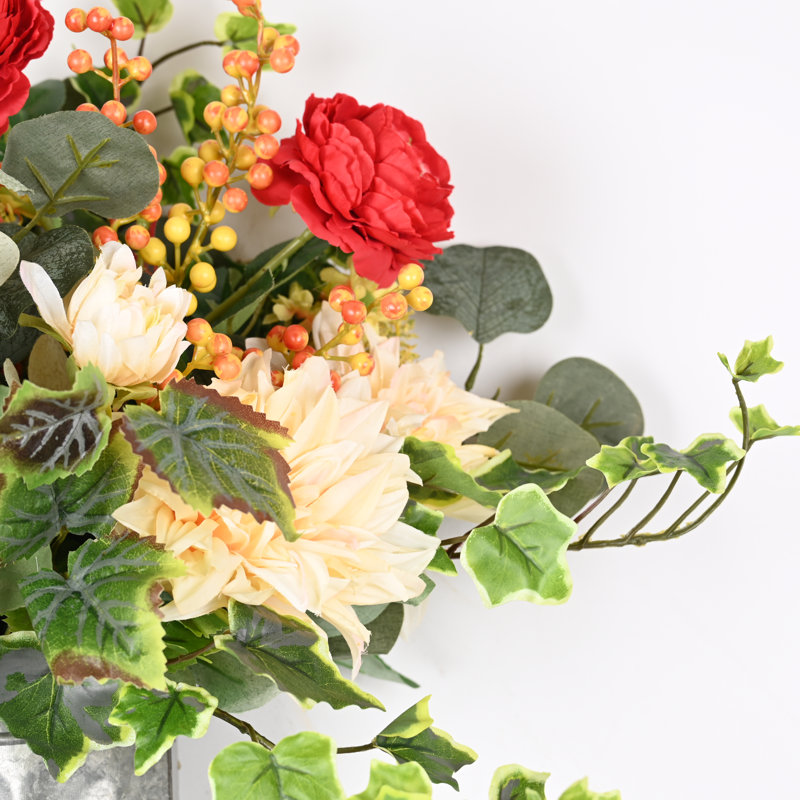 Centre de table avec arrangement floral
