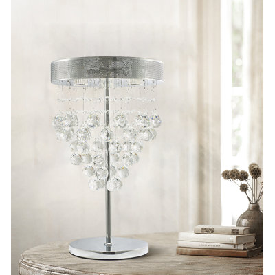 Lampe de table 3 lumières avec détails en cristal transparent Chalkhill