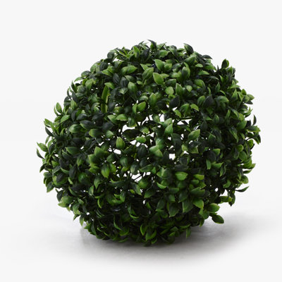 7.5'' Faux Boxwood Topiary