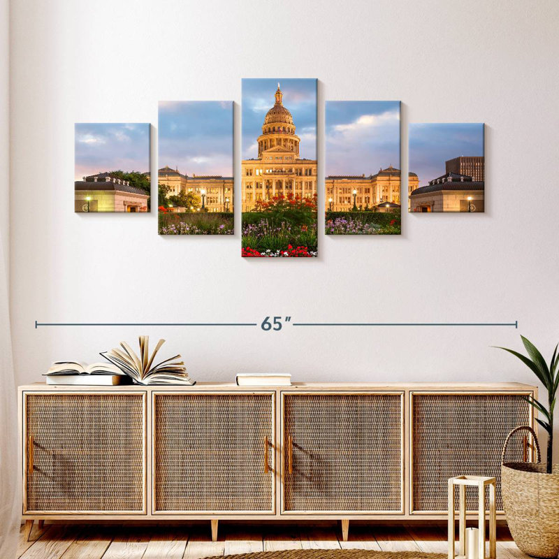 Blooming Texas State Capitol, H 24 po x l 55 po