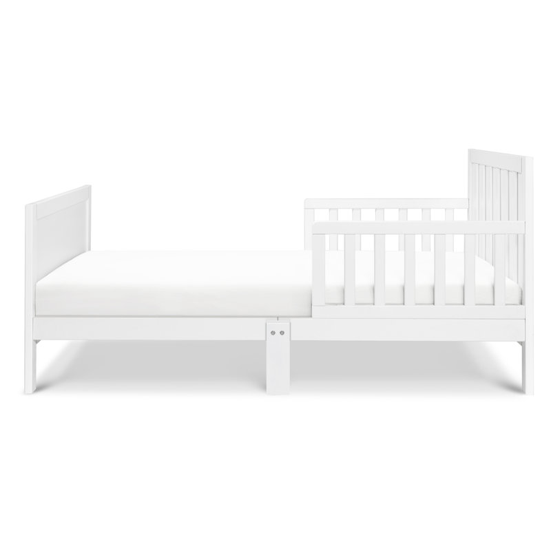 Benji Toddler Bed by Carter's by Davinci, White